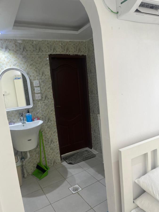غرفة و دورة مياه خاصة - Private And Bathroom Appartement *